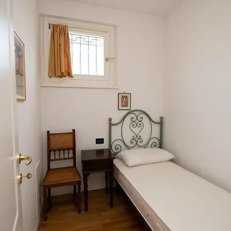 شقة Casa Della Rocca *