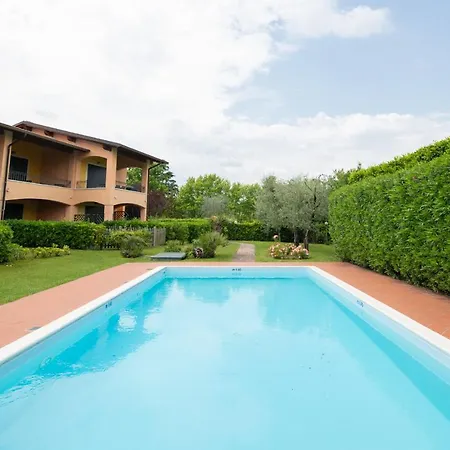 Casa Della Rocca شقة *