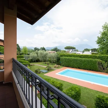 Casa Della Rocca شقة